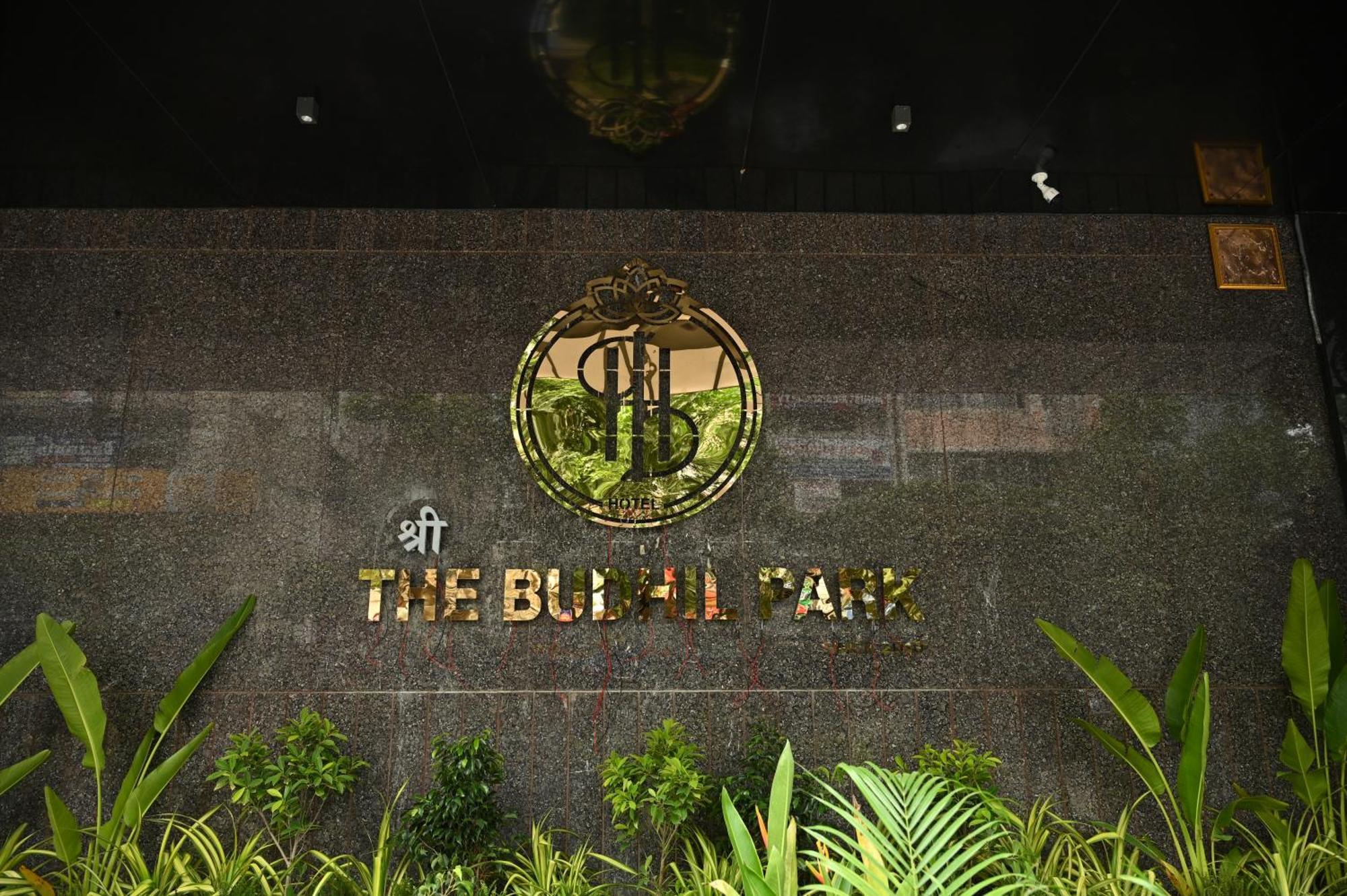 The Budhil Park Visakhapatnam Exterior foto
